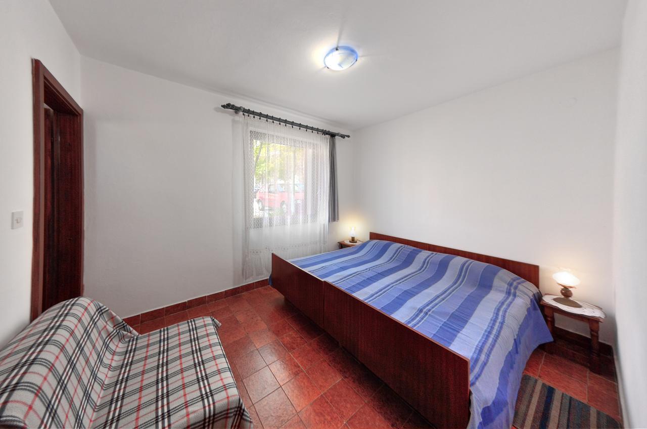 Vesna Apartment Pjescana Uvala Ngoại thất bức ảnh